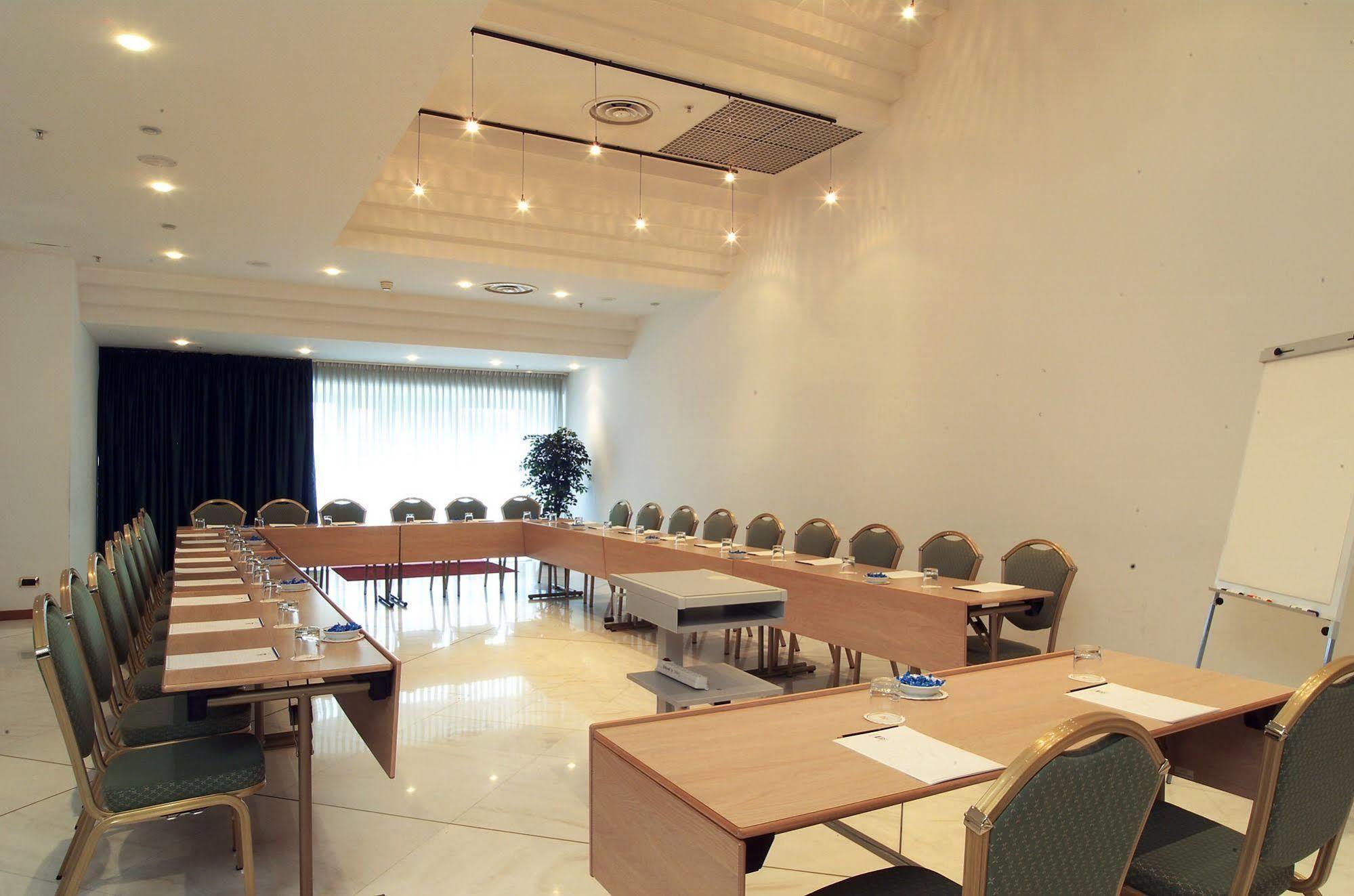 Grand Hotel Barone Di Sassj Sesto San Giovanni Esterno foto