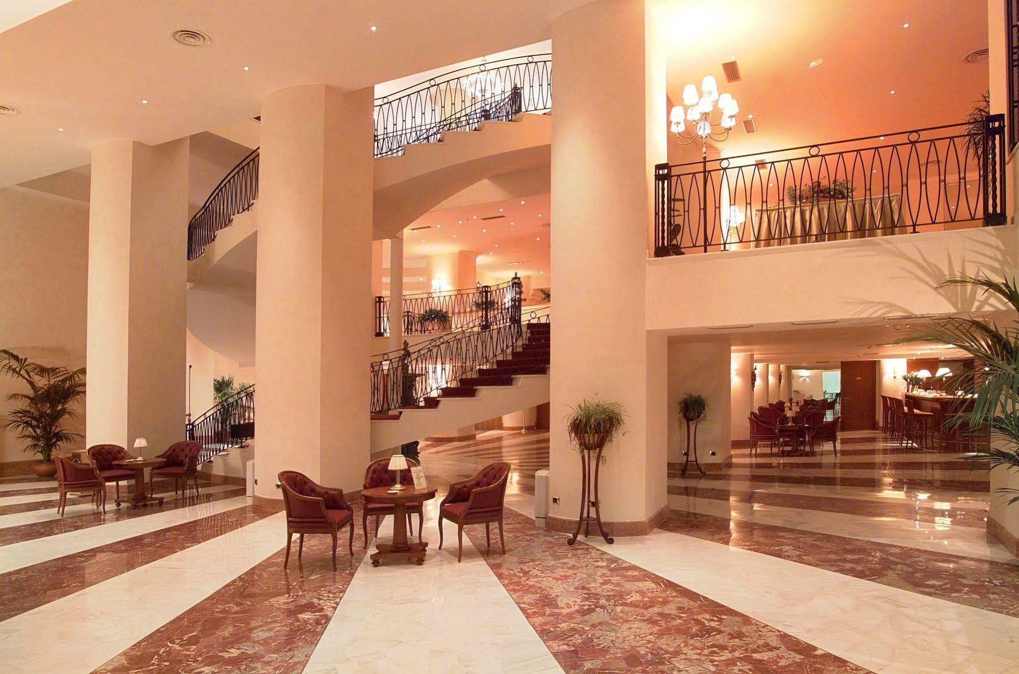 Grand Hotel Barone Di Sassj Sesto San Giovanni Esterno foto