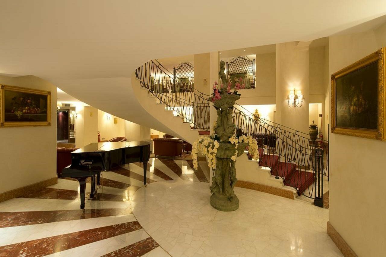 Grand Hotel Barone Di Sassj Sesto San Giovanni Esterno foto